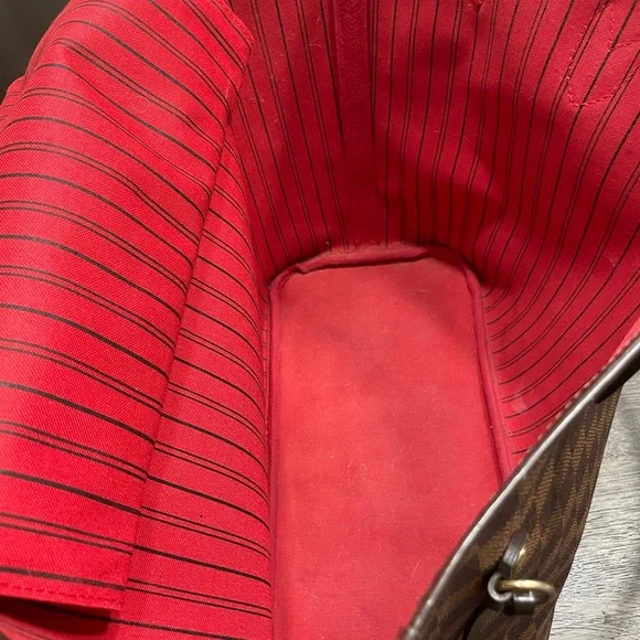 Authentic Louis Vuitton neverfull MM - Picture 9 of 16